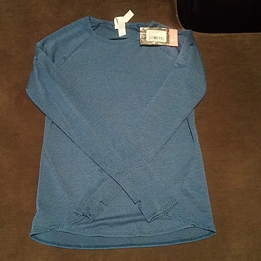 Flyout long sleeve curfew/smoke